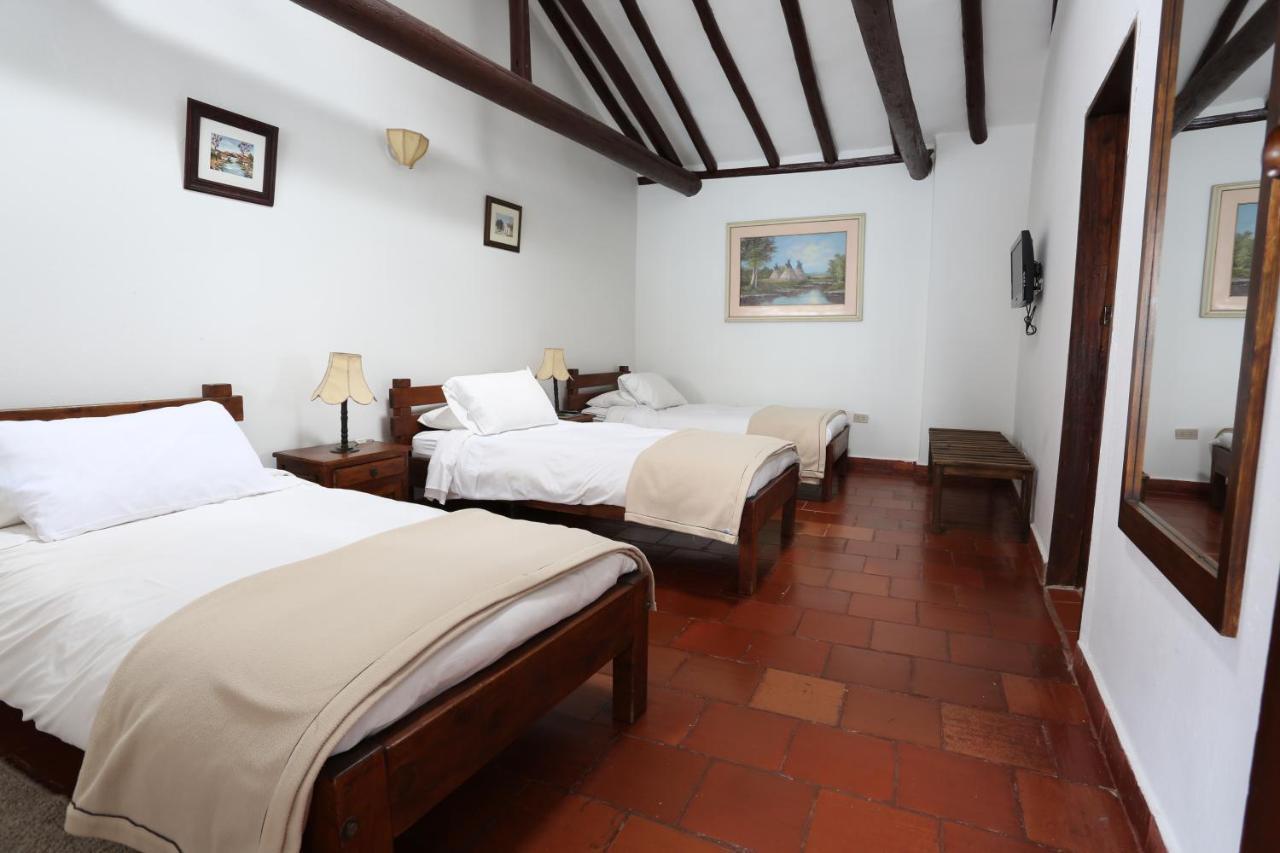 Hotel Meson De Los Virreyes ビージャ・デ・レイバ エクステリア 写真