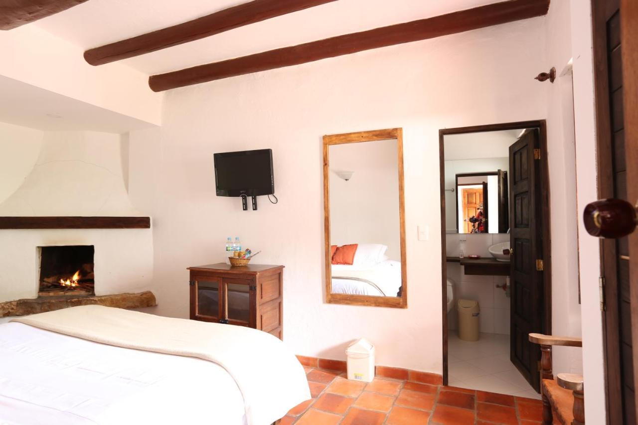 Hotel Meson De Los Virreyes ビージャ・デ・レイバ エクステリア 写真