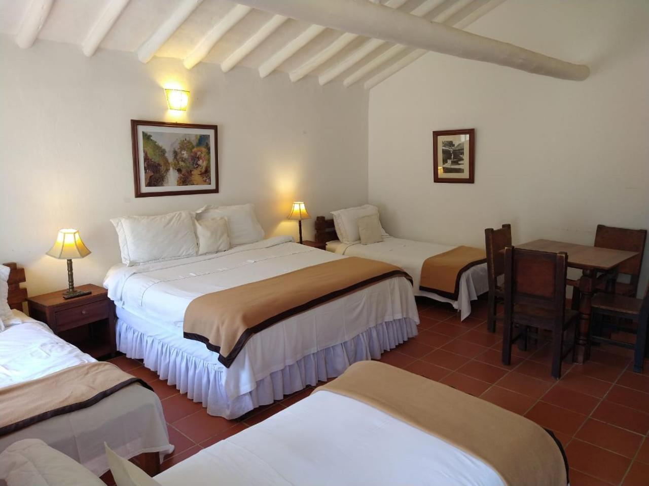 Hotel Meson De Los Virreyes ビージャ・デ・レイバ エクステリア 写真